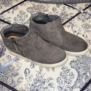 Grey wedge sneakers size 7